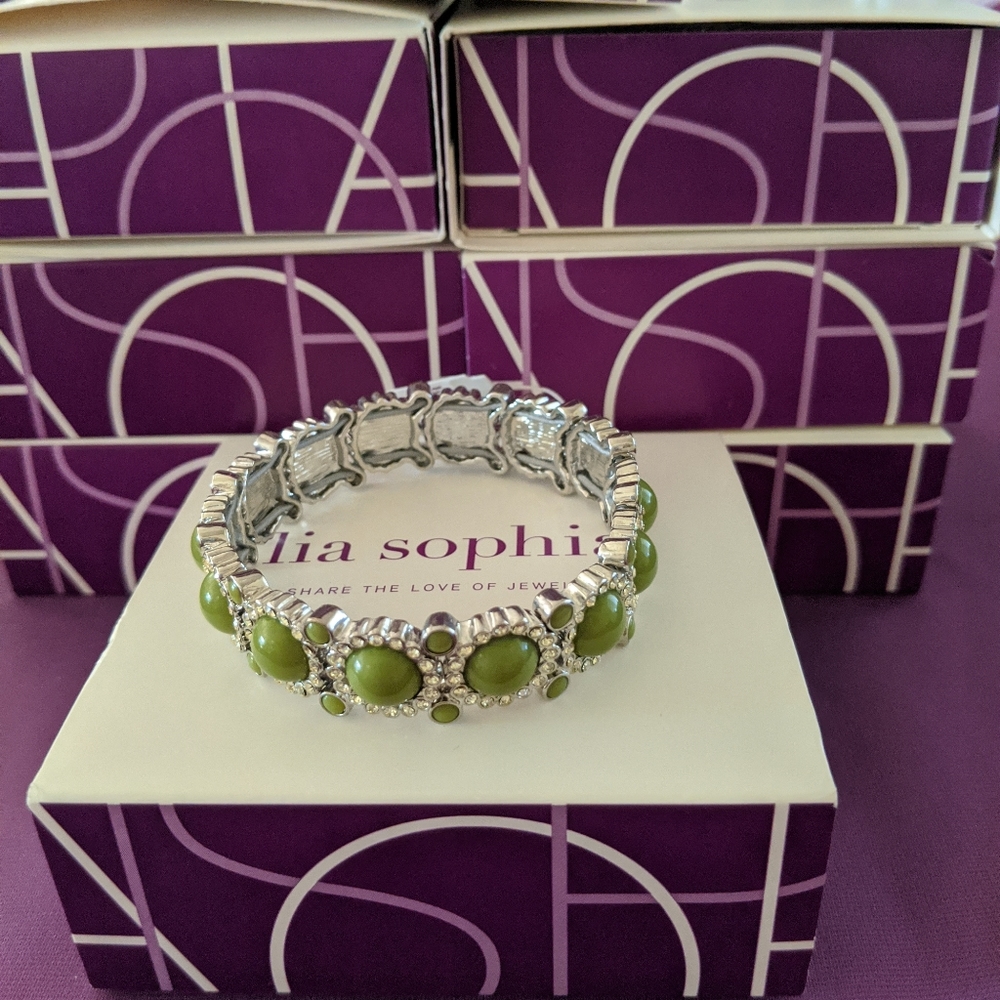 Bracelet